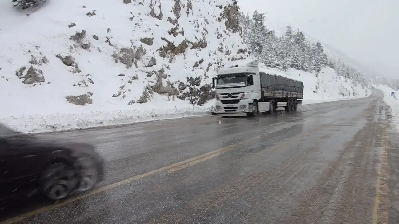 Alacabel'de Kar Kalınlığı 25 Santimetre 1